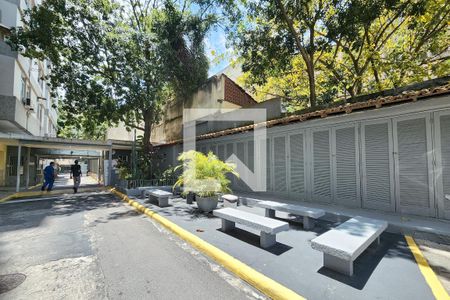 Apartamento à venda com 65m², 2 quartos e sem vagaÁrea Comum