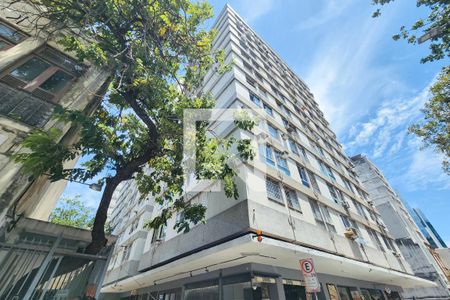 Apartamento à venda com 65m², 2 quartos e sem vagaFachada