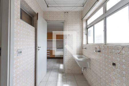 Apartamento à venda com 110m², 3 quartos e 1 vagaÁrea de Serviço