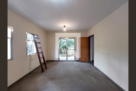 Casa para alugar com 570m², 4 quartos e 5 vagasEscritório