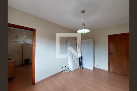 Casa para alugar com 570m², 4 quartos e 5 vagasQuarto 3