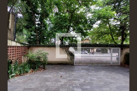 Casa para alugar com 570m², 4 quartos e 5 vagasGaragem