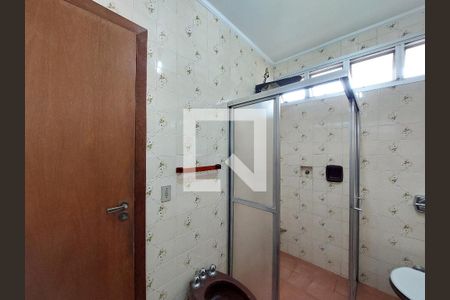 Casa para alugar com 570m², 4 quartos e 5 vagasBanheiro Suíte 2