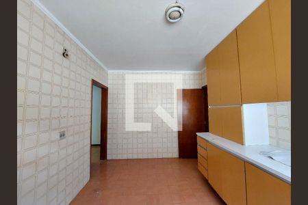 Casa para alugar com 570m², 4 quartos e 5 vagasCozinha