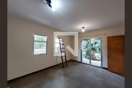 Casa para alugar com 570m², 4 quartos e 5 vagasEscritório