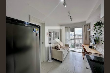 Apartamento à venda com 27m², 1 quarto e sem vaga Apartamento à venda com 27m², 1 quarto e sem vagaCozinha