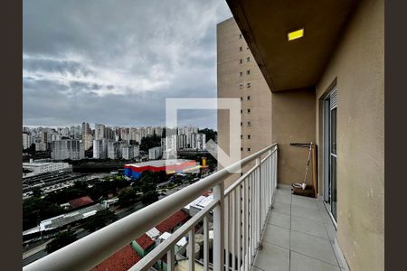 Apartamento à venda com 27m², 1 quarto e sem vaga Apartamento à venda com 27m², 1 quarto e sem vagaSacada