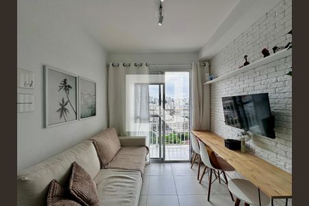 Apartamento à venda com 27m², 1 quarto e sem vaga Apartamento à venda com 27m², 1 quarto e sem vagaSala