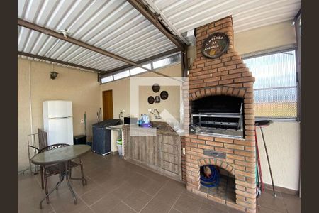 Casa à venda com 310m², 4 quartos e 2 vagasChurrasqueira