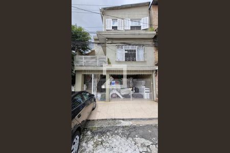 Casa à venda com 250m², 6 quartos e 2 vagasFachada