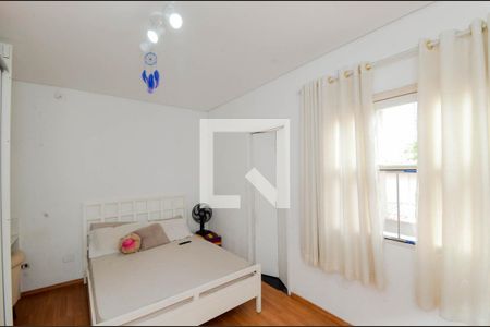 Casa à venda com 250m², 6 quartos e 2 vagasQuarto 5 - Suíte