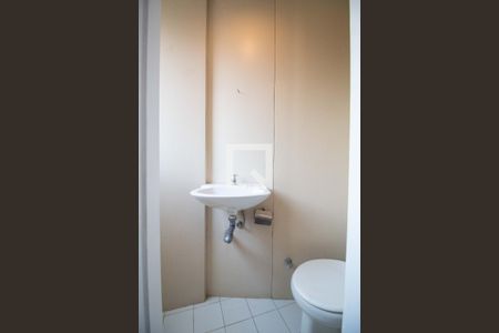 Apartamento para alugar com 99m², 2 quartos e 1 vagaSuíte da Área de serviço - banheiro