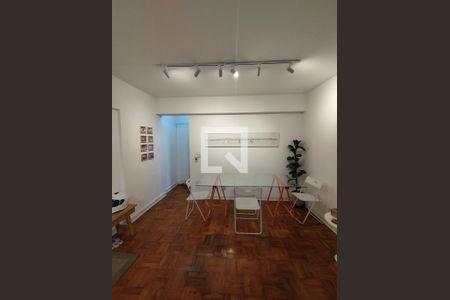 Apartamento à venda com 80m², 2 quartos e 1 vaga Apartamento à venda com 80m², 2 quartos e 1 vagaSala de Jantar