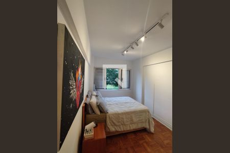Apartamento à venda com 80m², 2 quartos e 1 vaga Apartamento à venda com 80m², 2 quartos e 1 vagaQuarto 2 - Armários