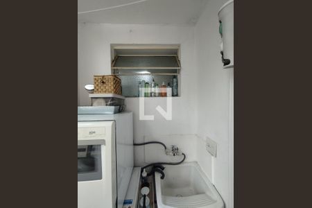 Apartamento à venda com 80m², 2 quartos e 1 vaga Apartamento à venda com 80m², 2 quartos e 1 vagaÁrea de Serviço