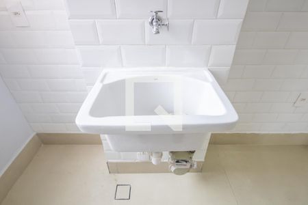 Apartamento à venda com 48m², 2 quartos e 1 vaga Apartamento à venda com 48m², 2 quartos e 1 vagaCozinha e Área de Serviço