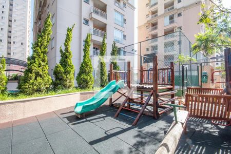 Apartamento à venda com 48m², 2 quartos e 1 vaga Apartamento à venda com 48m², 2 quartos e 1 vagaÁrea comum - Playground