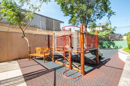 Apartamento à venda com 48m², 2 quartos e 1 vaga Apartamento à venda com 48m², 2 quartos e 1 vagaÁrea comum - Playground