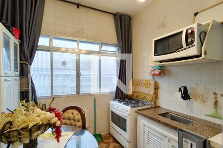 Cozinha de kitnet/studio para alugar com 1 quarto, 19m² em Boqueirão, Praia Grande