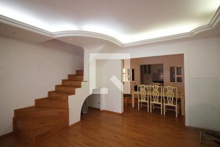 Sala de casa à venda com 3 quartos, 150m² em Rudge Ramos, São Bernardo do Campo