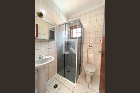 Casa para alugar com 150m², 3 quartos e 4 vagas Casa para alugar com 150m², 3 quartos e 4 vagasBanheiro