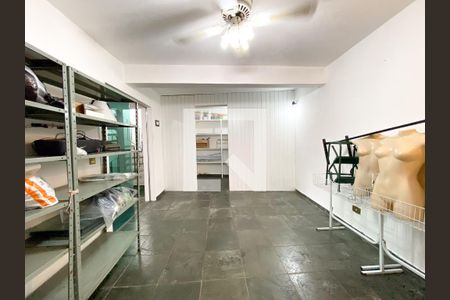 Casa para alugar com 150m², 3 quartos e 4 vagas Casa para alugar com 150m², 3 quartos e 4 vagasÁrea de Serviço