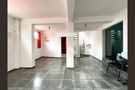 Casa para alugar com 150m², 3 quartos e 4 vagas Casa para alugar com 150m², 3 quartos e 4 vagasÁrea de Serviço