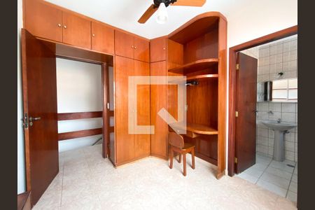 Casa para alugar com 150m², 3 quartos e 4 vagas Casa para alugar com 150m², 3 quartos e 4 vagasQuarto 2