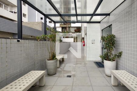Apartamento para alugar com 45m², 1 quarto e 1 vagaEntrada
