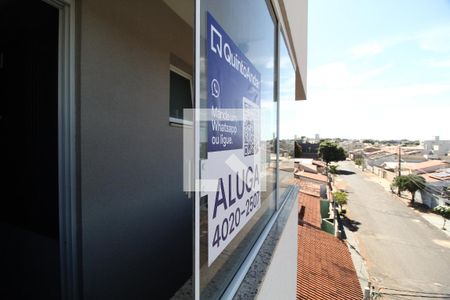 Apartamento para alugar com 58m², 2 quartos e 1 vagaPlaquinha