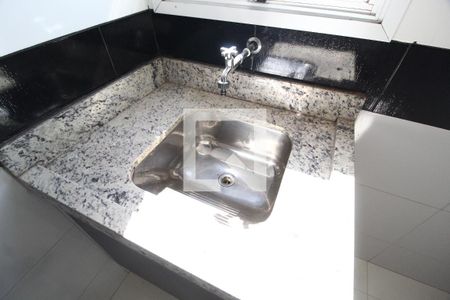 Apartamento para alugar com 58m², 2 quartos e 1 vagaÁrea de Serviço