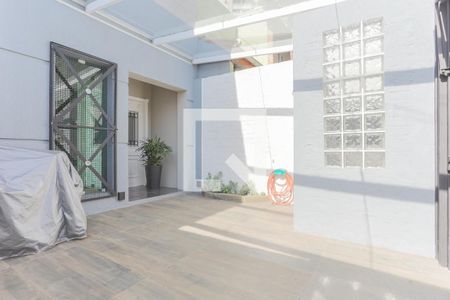 Casa à venda com 280m², 3 quartos e 1 vaga