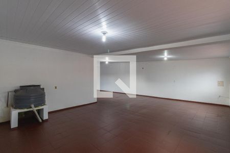 Casa à venda com 246m², 3 quartos e 4 vagasSalão