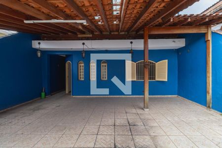 Casa à venda com 246m², 3 quartos e 4 vagasGaragem