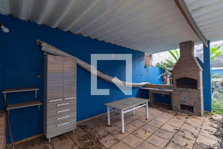 Casa à venda com 246m², 3 quartos e 4 vagasChurrasqueira