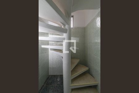 Casa à venda com 246m², 3 quartos e 4 vagasPorão