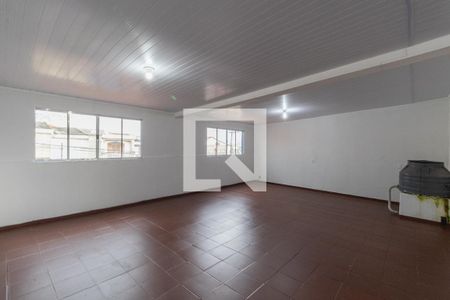 Casa à venda com 246m², 3 quartos e 4 vagasSalão