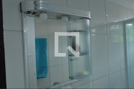 Casa de condomínio à venda com 197m², 2 quartos e 2 vagasBanheiro - Casa 1