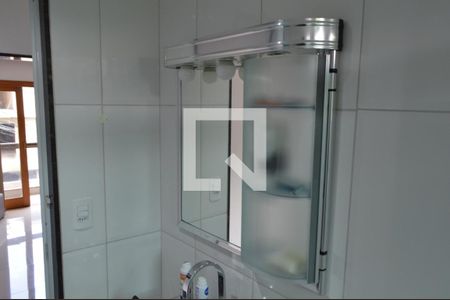 Casa de condomínio à venda com 197m², 2 quartos e 2 vagasBanheiro - Casa 1