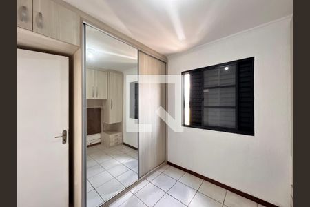 Quarto 1 de apartamento para alugar com 2 quartos, 51m² em Jardim Itayu, Campinas