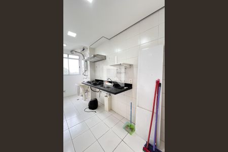 Apartamento para alugar com 47m², 2 quartos e 1 vaga Apartamento para alugar com 47m², 2 quartos e 1 vagaCozinha e Área de Serviço