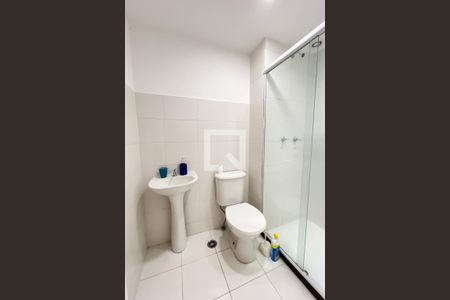 Apartamento para alugar com 47m², 2 quartos e 1 vaga Apartamento para alugar com 47m², 2 quartos e 1 vagaBanheiro