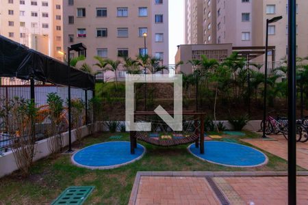 Apartamento para alugar com 32m², 2 quartos e sem vaga Apartamento para alugar com 32m², 2 quartos e sem vagaÁrea comum - Playground