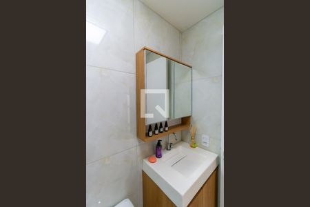 Apartamento para alugar com 32m², 2 quartos e sem vaga Apartamento para alugar com 32m², 2 quartos e sem vagaBanheiro