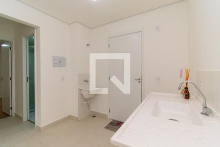 Apartamento para alugar com 32m², 2 quartos e sem vaga Apartamento para alugar com 32m², 2 quartos e sem vagaCozinha e Área de Serviço