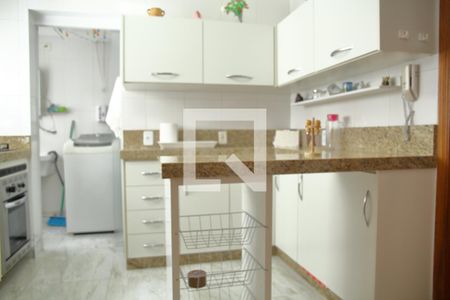 Apartamento à venda com 75m², 2 quartos e 1 vagaCozinha