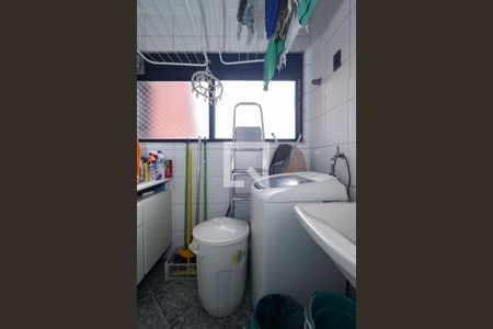 Apartamento à venda com 72m², 3 quartos e 2 vagasÁrea de Serviço