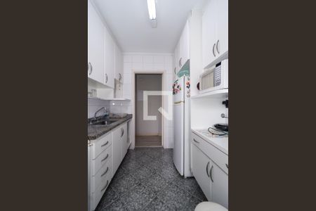 Apartamento à venda com 72m², 3 quartos e 2 vagasCozinha