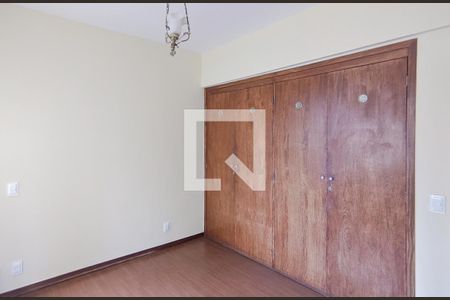 Apartamento para alugar com 160m², 4 quartos e 1 vaga Apartamento para alugar com 160m², 4 quartos e 1 vagaQuarto 3