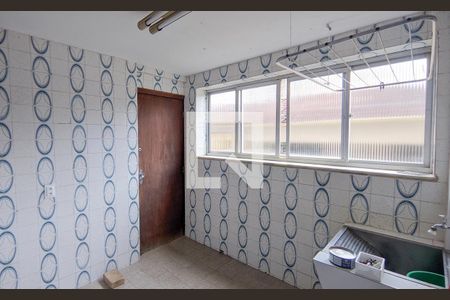 Apartamento para alugar com 160m², 4 quartos e 1 vaga Apartamento para alugar com 160m², 4 quartos e 1 vagaÁrea de Serviço